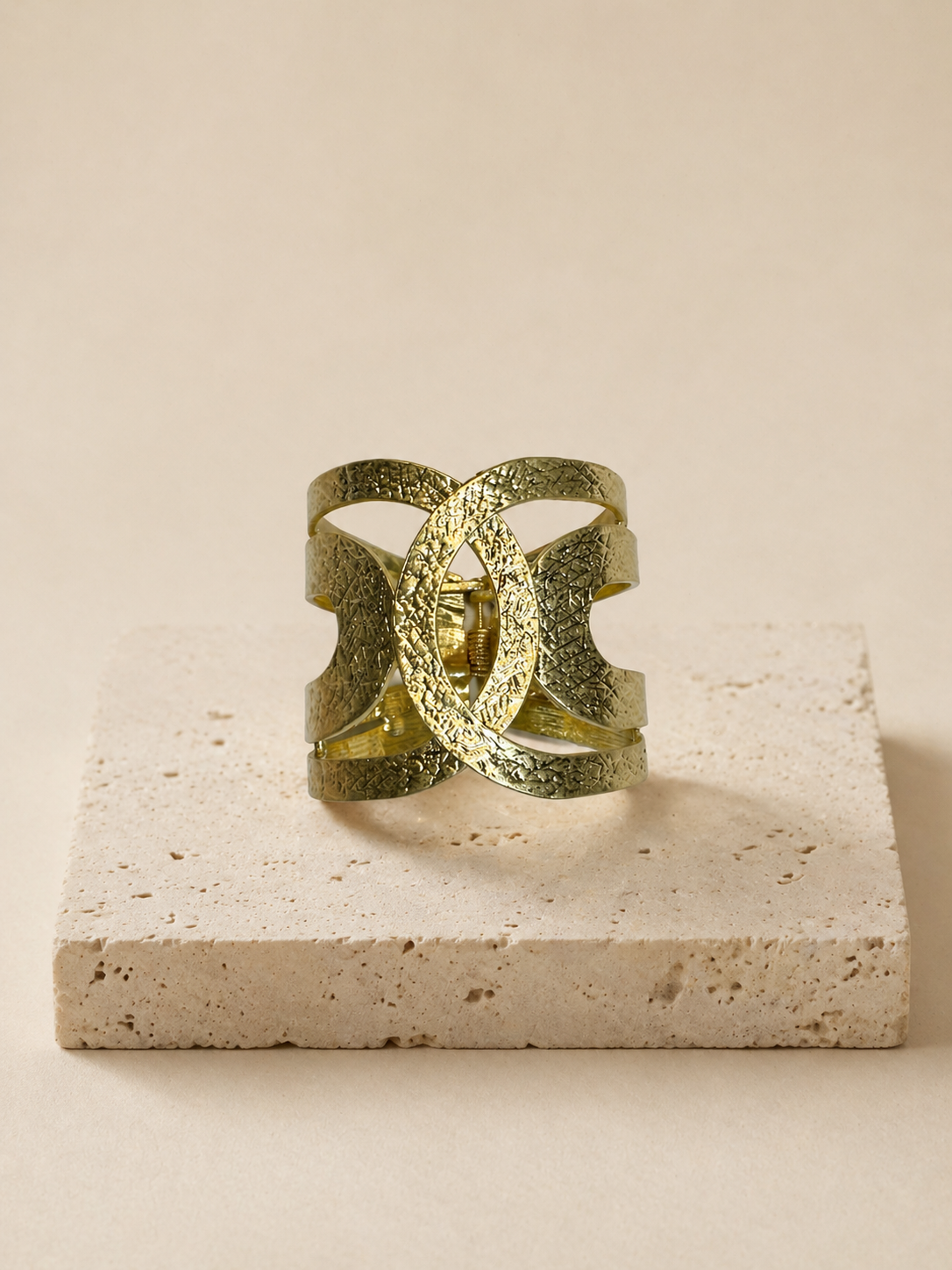 BRACELET MANCHETTE DORÉ