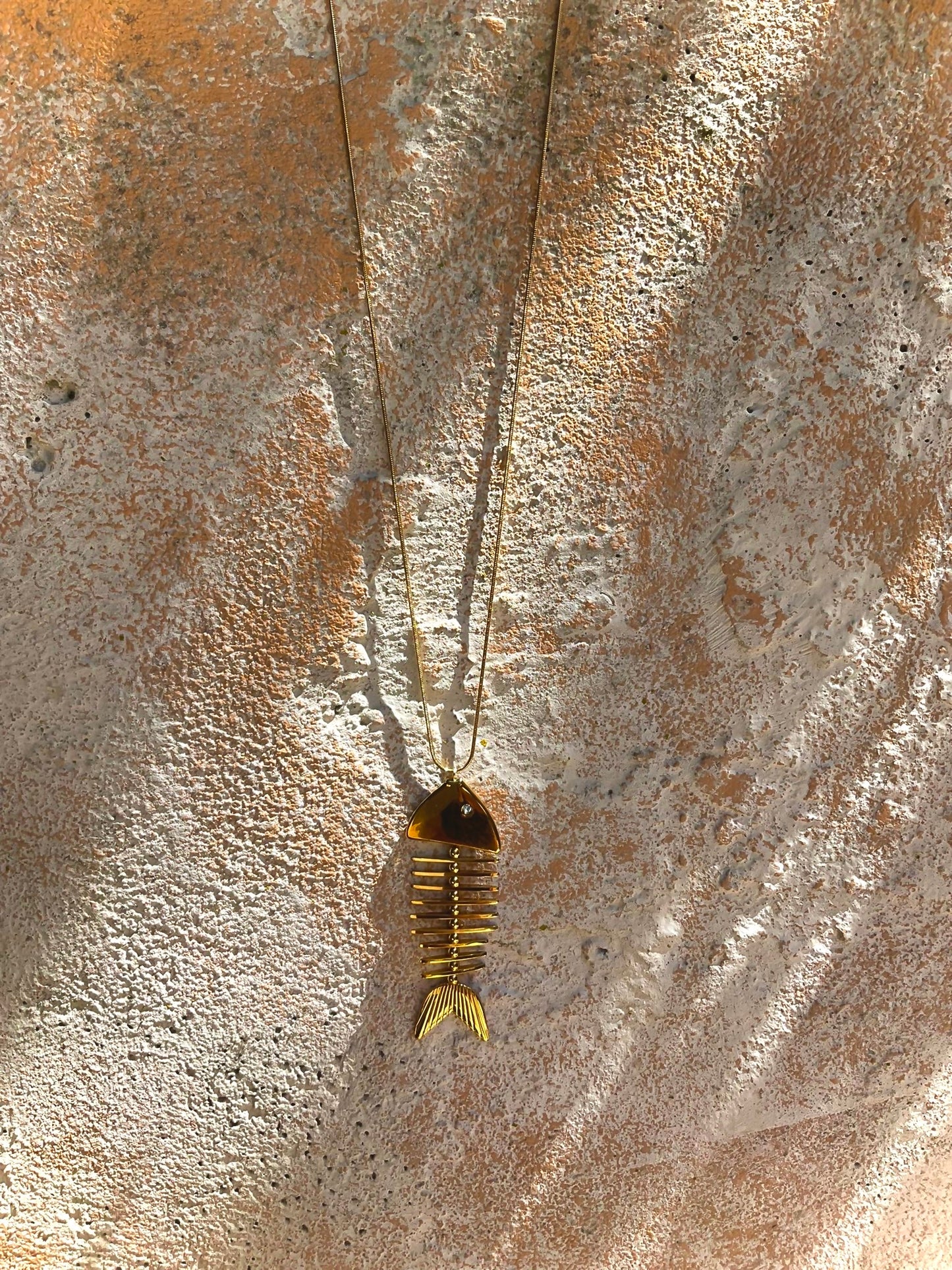 COLLIER POISSON DORÉ